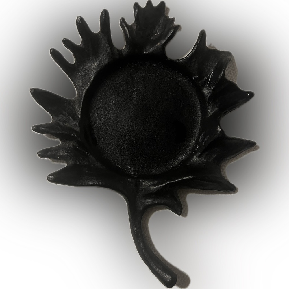 💥Yankee Candle Metal Leaf Shaped 3” Candle Holder Black 6 x 8 Fall Thanksgiving